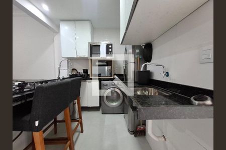 Cozinha  de apartamento para alugar com 1 quarto, 30m² em Botafogo, Rio de Janeiro