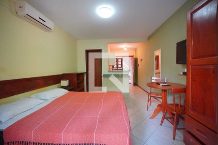 Sala e dormitório de kitnet/studio para alugar com 1 quarto, 55m² em Lagoa da Conceição, Florianópolis