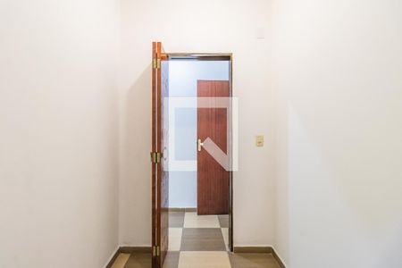 Quarto 2 de casa para alugar com 2 quartos, 61m² em Vila Engenho Novo, Barueri