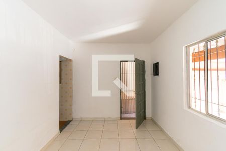 Sala de casa à venda com 2 quartos, 135m² em Vila Tolstoi, São Paulo
