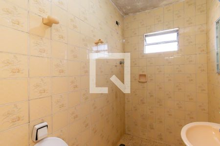 Banheiro de casa à venda com 2 quartos, 135m² em Vila Tolstoi, São Paulo