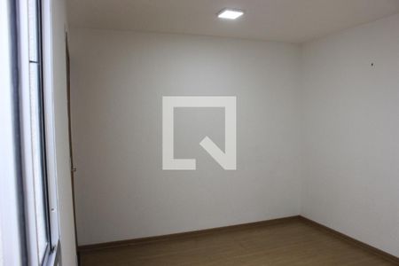 Sala de apartamento para alugar com 2 quartos, 45m² em Água Chata, Guarulhos