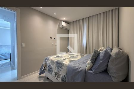 Quarto de apartamento à venda com 2 quartos, 46m² em Centro, Niterói