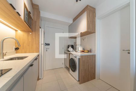 Sala - Cozinha Integrada de apartamento para alugar com 1 quarto, 28m² em Jardim Caravelas, São Paulo