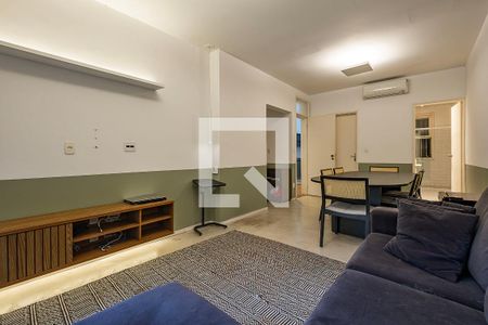 Sala 1 de casa para alugar com 3 quartos, 240m² em Jardim Paulistano, São Paulo
