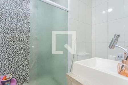 Banheiro da Suíte de casa para alugar com 2 quartos, 250m² em Cidade Ipava, São Paulo