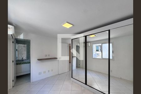 Suíte de apartamento para alugar com 2 quartos, 95m² em Recreio dos Bandeirantes, Rio de Janeiro