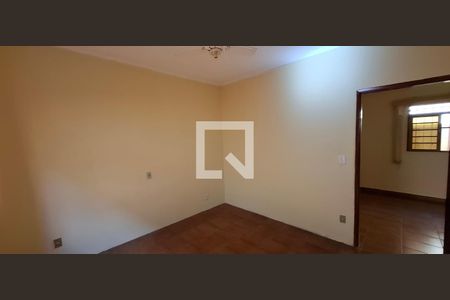 Quarto 1 de casa para alugar com 2 quartos, 80m² em Ipiranga, Ribeirão Preto