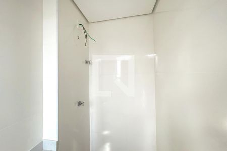 Banheiro da Suíte 1 de apartamento à venda com 3 quartos, 155m² em Sagrada Família, Belo Horizonte