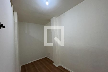 Quarto de kitnet/studio para alugar com 1 quarto, 32m² em Jardim Guanabara, Rio de Janeiro