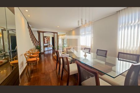 Apartamento à venda com 5 quartos, 320m² em Serra, Belo Horizonte