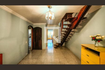 Sala de casa à venda com 5 quartos, 272m² em Jardim Rosalina, São Paulo