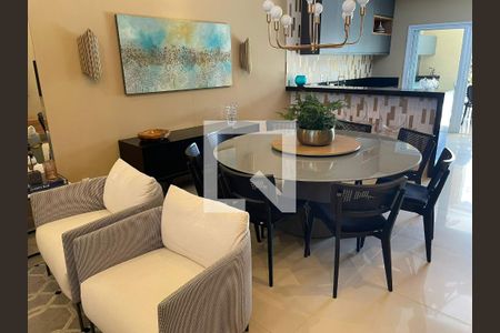 Sala de casa de condomínio à venda com 3 quartos, 205m² em Swiss Park, Campinas