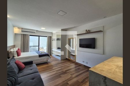 Casa de Condomínio para alugar com 8 quartos, 200m² em Recreio dos Bandeirantes, Rio de Janeiro