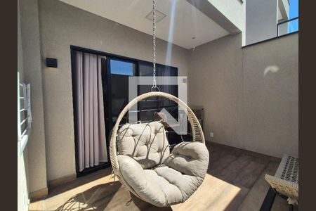 Casa de Condomínio para alugar com 8 quartos, 200m² em Recreio dos Bandeirantes, Rio de Janeiro