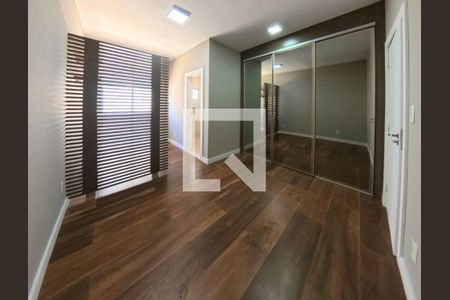 Foto 06 de casa à venda com 4 quartos, 247m² em Vila Lidia, Campinas