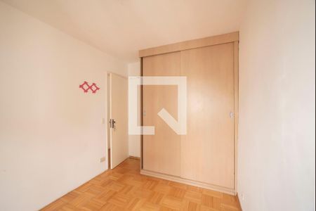 Quarto 1 de apartamento para alugar com 2 quartos, 54m² em Bosque da Saúde, São Paulo