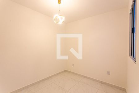 Quarto de apartamento à venda com 1 quarto, 28m² em Penha de França, São Paulo