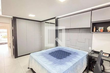 Casa à venda com 6 quartos, 386m² em Vila Pires, Santo André