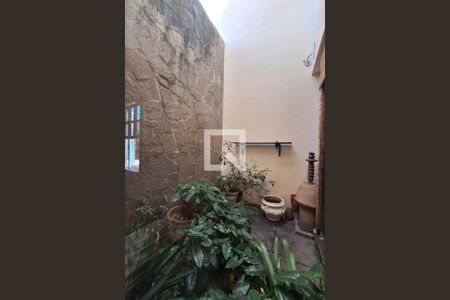 Sala 1 de casa à venda com 4 quartos, 326m² em Piratininga, Niterói