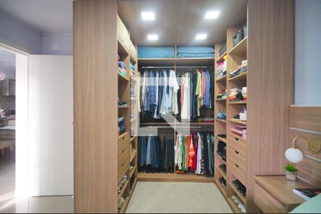 Closet da suíte de casa à venda com 3 quartos, 293m² em Scharlau, São Leopoldo