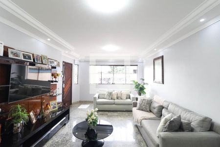 Casa à venda com 3 quartos, 286m² em Vila Maria Alta, São Paulo
