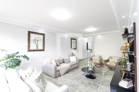 Casa à venda com 3 quartos, 286m² em Vila Maria Alta, São Paulo