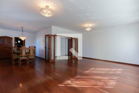 Sala de estar e lareira de casa à venda com 4 quartos, 411m² em Santana, São Paulo