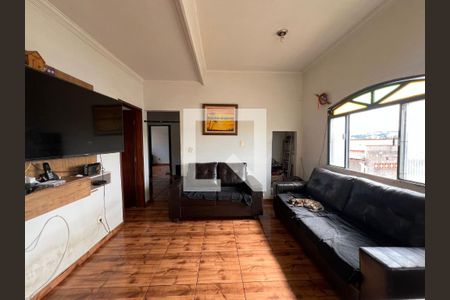 Casa à venda com 3 quartos, 400m² em Santa Terezinha, Belo Horizonte