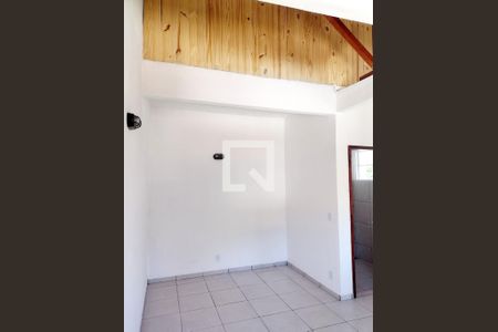 Sala / Quarto de casa para alugar com 1 quarto, 40m² em Itaipu, Niterói
