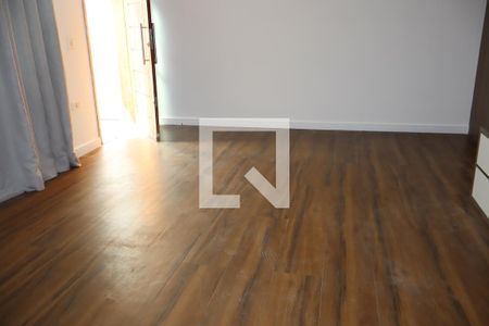 Sala de casa para alugar com 2 quartos, 80m² em Vila Lucia, São Paulo