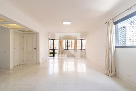 Sala de apartamento para alugar com 2 quartos, 142m² em Vila Uberabinha, São Paulo