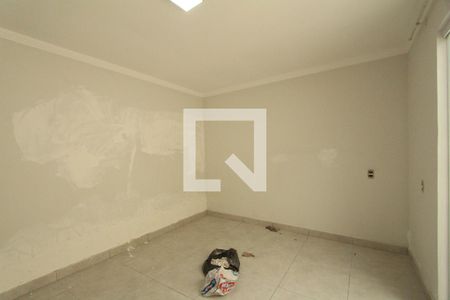 Casa para alugar com 2 quartos, 159m² em Jardim J S Carvalho, Sorocaba