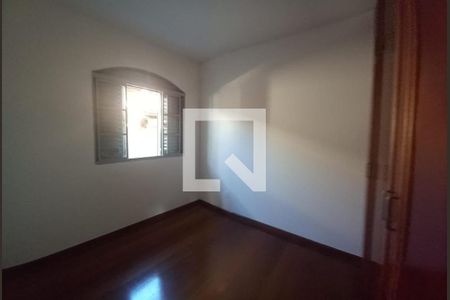 Casa à venda com 3 quartos, 213m² em Boa Vista, Belo Horizonte