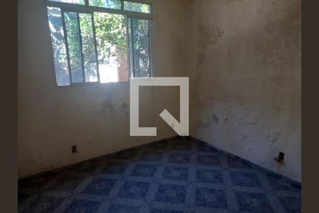 Casa à venda com 3 quartos, 360m² em Pirajá, Belo Horizonte