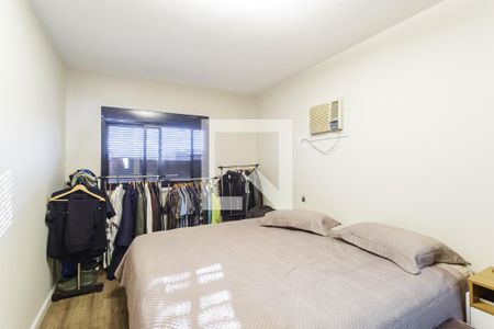 Suíte 1 de apartamento à venda com 3 quartos, 345m² em Vila Nova Conceição, São Paulo