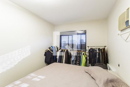 Suíte 1 de apartamento à venda com 3 quartos, 345m² em Vila Nova Conceição, São Paulo