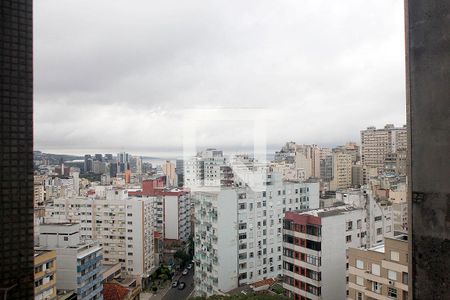 Studio - Sala /Quarto Vista de kitnet/studio para alugar com 1 quarto, 18m² em Centro Histórico, Porto Alegre
