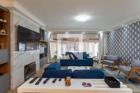 Casa à venda com 6 quartos, 270m² em Vila Mussolini, São Bernardo do Campo