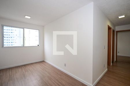 Sala de apartamento para alugar com 2 quartos, 44m² em Vila Suzana, São Paulo