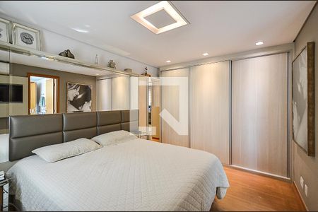 Suíte de apartamento à venda com 4 quartos, 119m² em Sagrada Família, Belo Horizonte