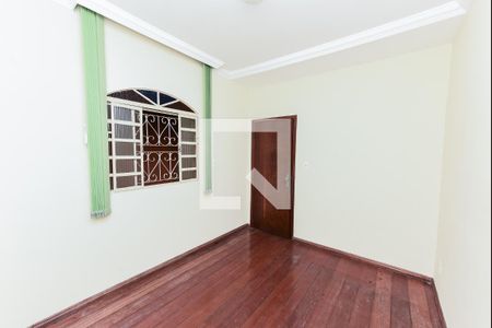 Quarto 1 de casa para alugar com 3 quartos, 80m² em Riacho das Pedras, Contagem