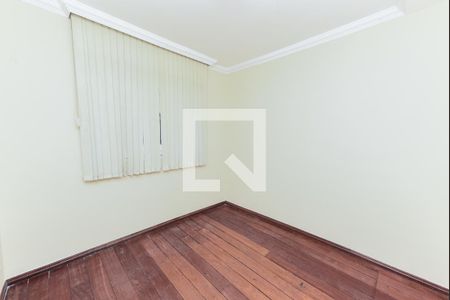 Quarto 2 de casa para alugar com 3 quartos, 80m² em Riacho das Pedras, Contagem
