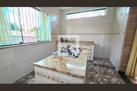 Casa à venda com 3 quartos, 219m² em Novo Santos Dumont, Lagoa Santa