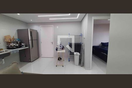 Apartamento à venda com 2 quartos, 42m² em Metalúrgicos, Osasco