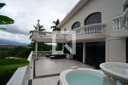 Área Externa de casa de condomínio à venda com 5 quartos, 1200m² em Itanhangá, Rio de Janeiro