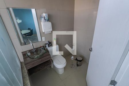 Banheiro de casa à venda com 5 quartos, 600m² em Bosque da Saúde, São Paulo