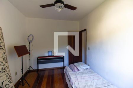 Casa à venda com 4 quartos, 720m² em Matapaca, Niterói