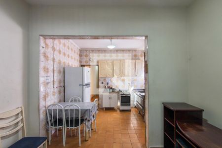 Cozinha  de casa para alugar com 2 quartos, 200m² em Maracanã, Praia Grande