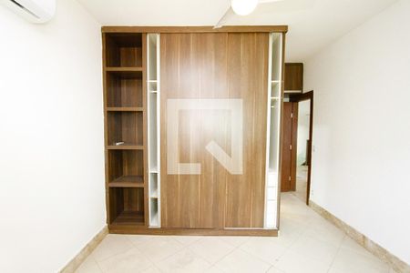 Quarto 1 - Suíte de casa para alugar com 4 quartos, 254m² em Barreiro, Belo Horizonte